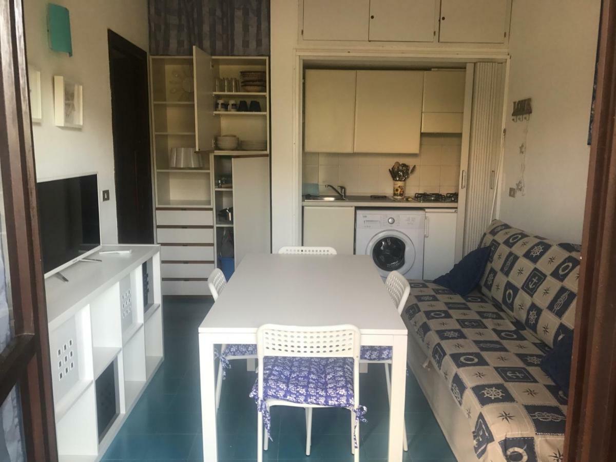 Bilocali Residenza Mediterranea Cannigione Luaran gambar